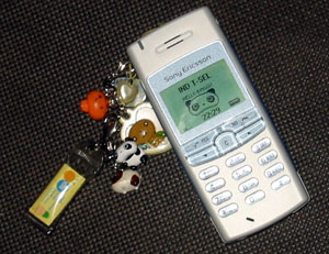 newphone0103.jpg